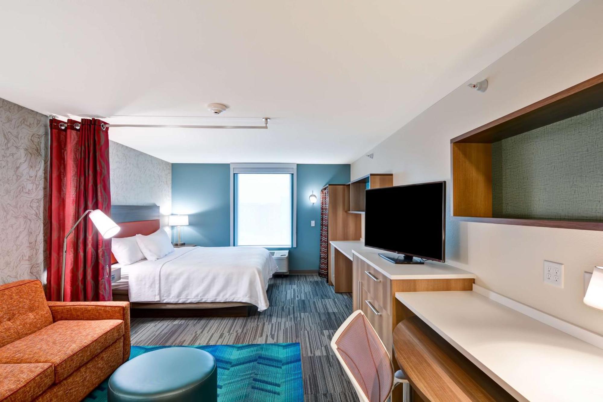Hotel Home2 By Hilton