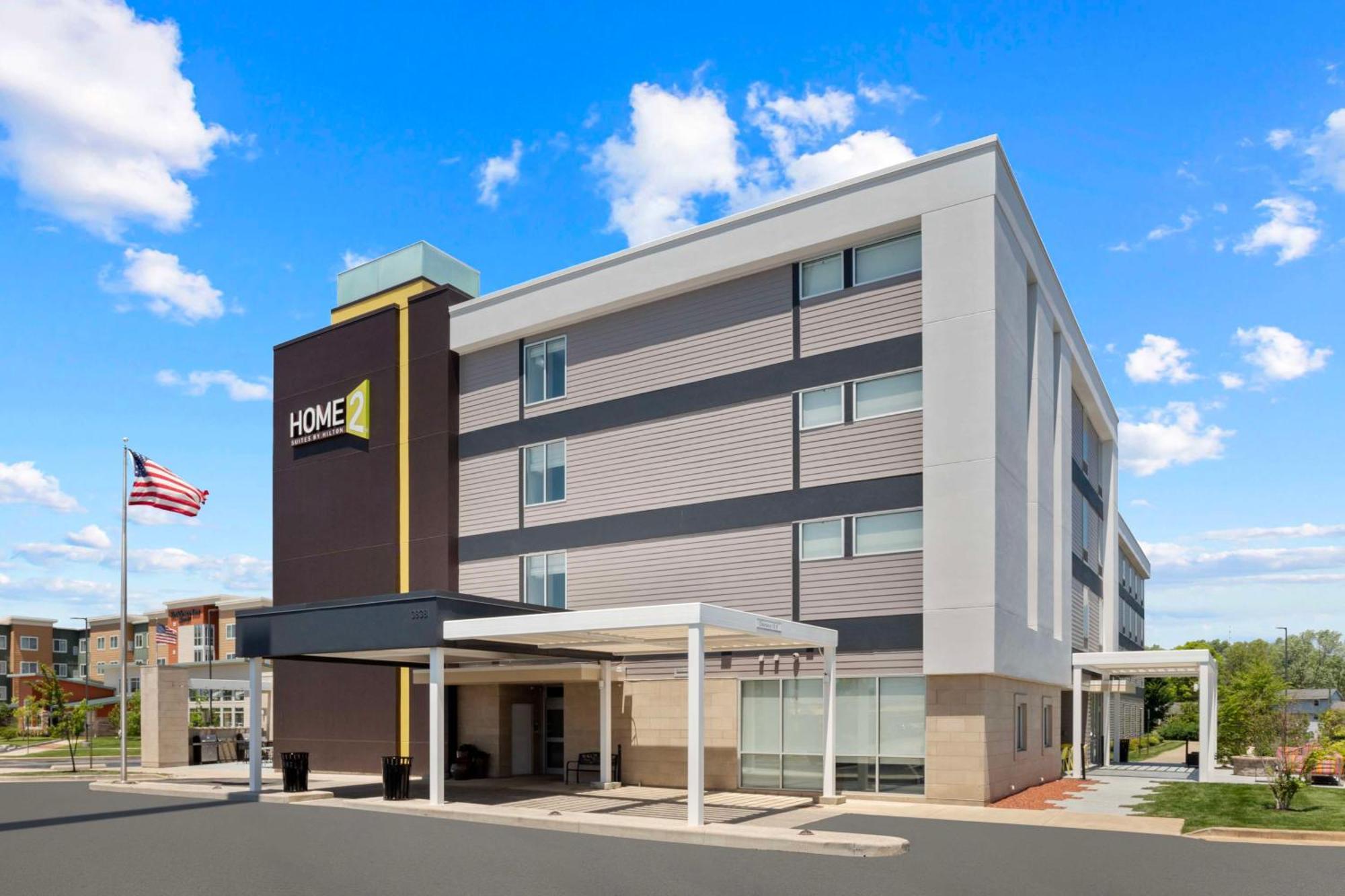 Hotel Home2 By Hilton Lafayette