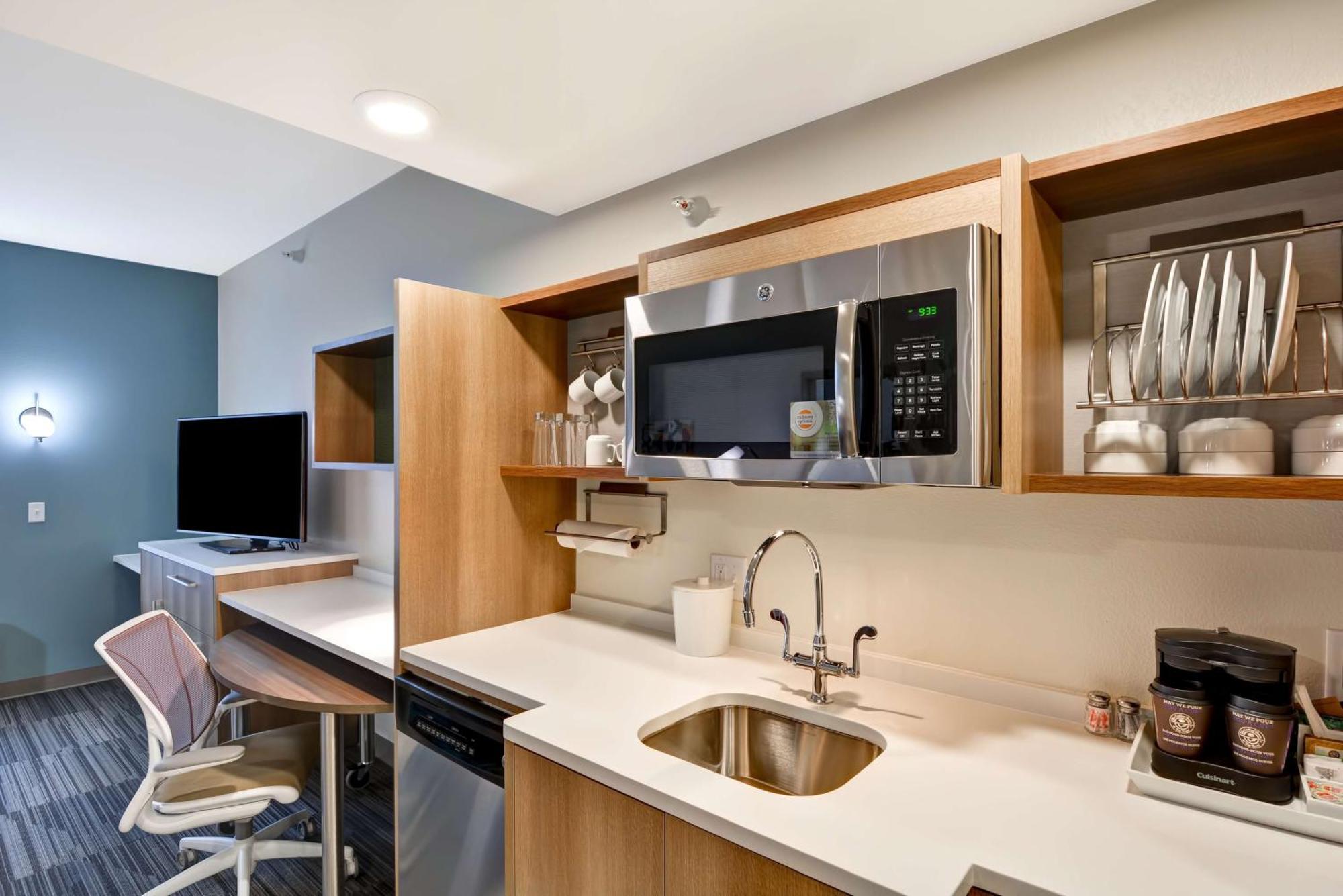 Hotel Home2 By Hilton 3*